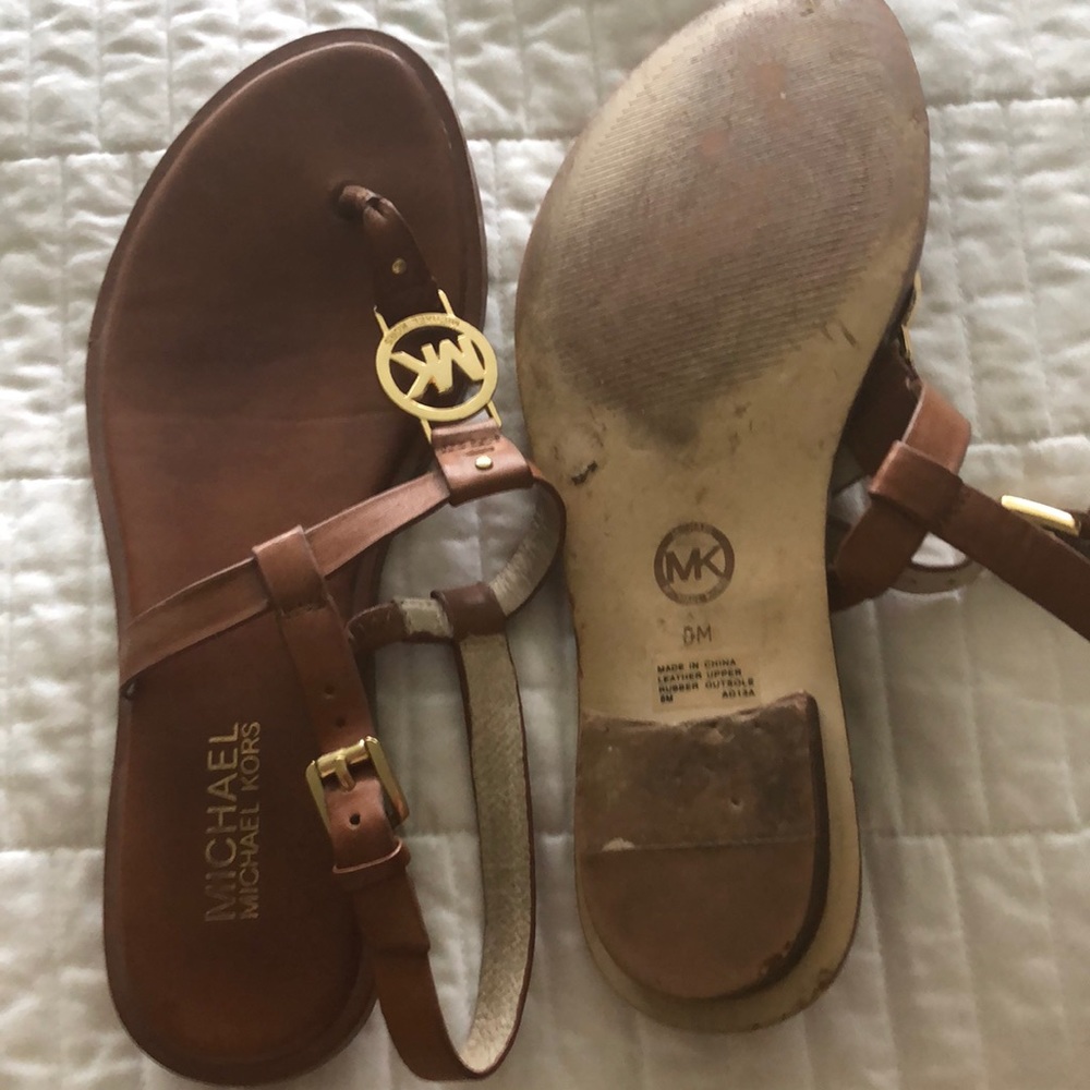 Michael Kors camel leather sandal with gold 8